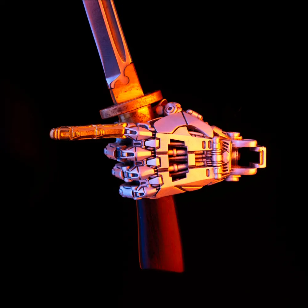 Mechanical Hand Pendant