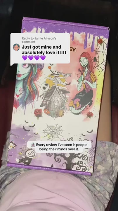 Sally x Jack Skellington 40 Oz Tumbler